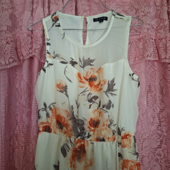 As U Wish| Floral Dress Size S - Picture 7 of 16